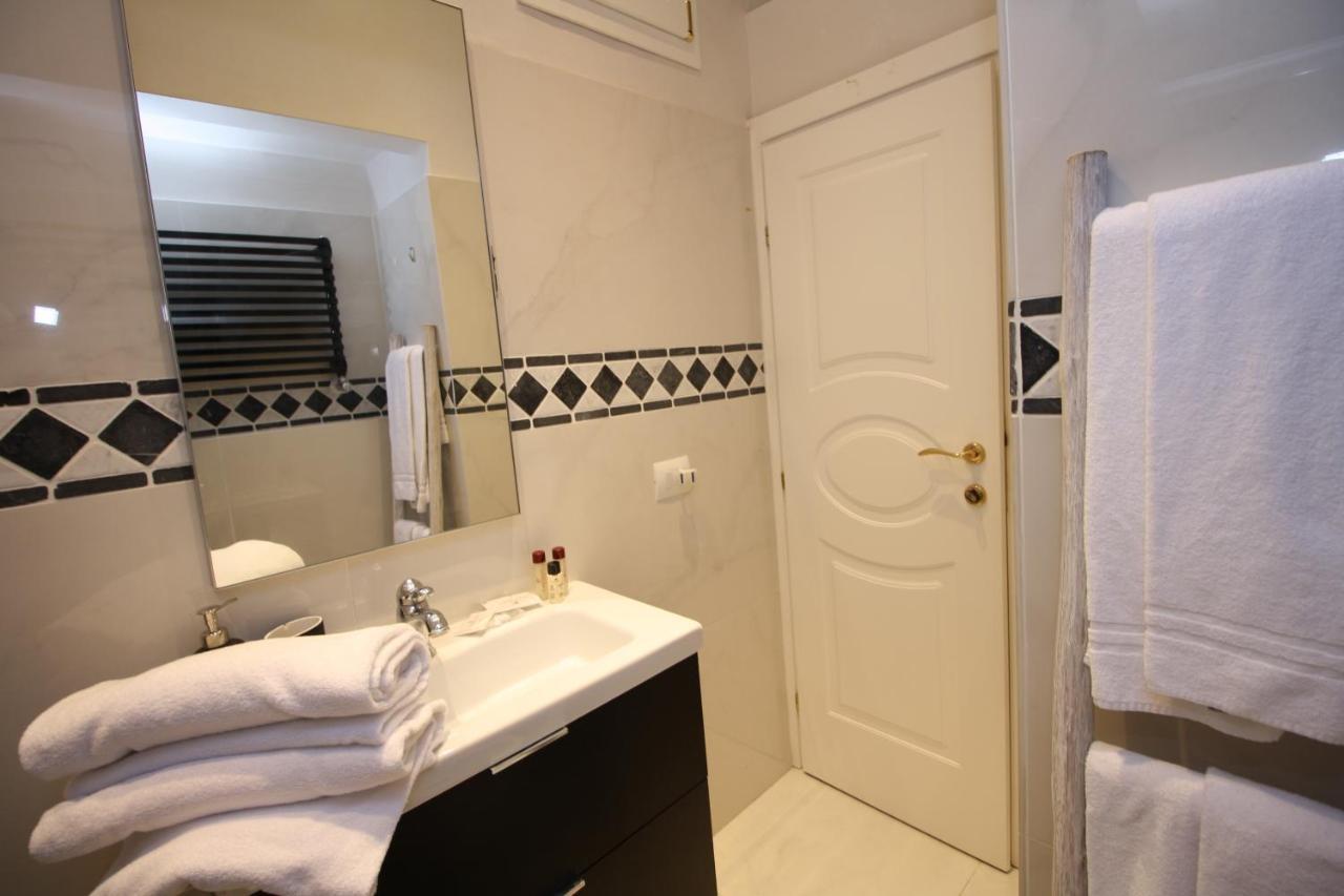 Homedoapartments Deluxe Terme Suite Firenze Eksteriør billede